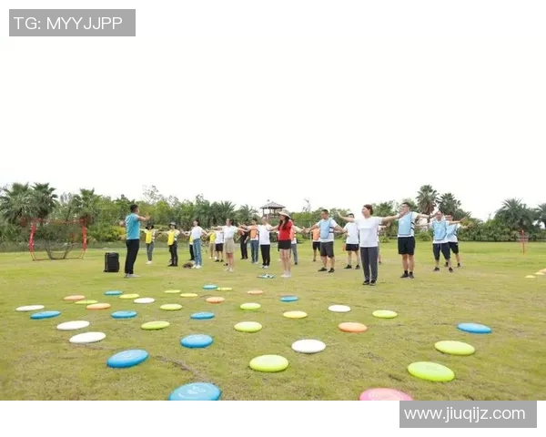 飞盘热潮席卷杭州飞盘队如何通过配合变革体育新格局